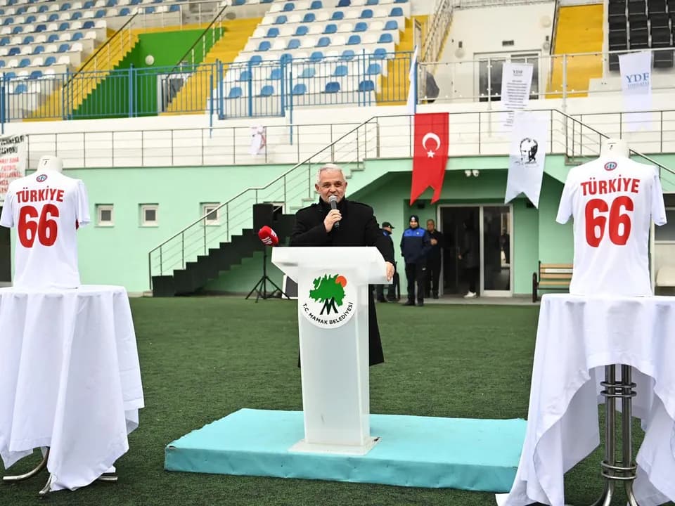 8. GELENEKSEL HALİL ÜNLER FUTBOL TURNUVASI ÖDÜL TÖRENİ — fotoğraf 23