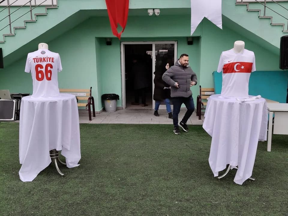 8. GELENEKSEL HALİL ÜNLER FUTBOL TURNUVASI ÖDÜL TÖRENİ — fotoğraf 1