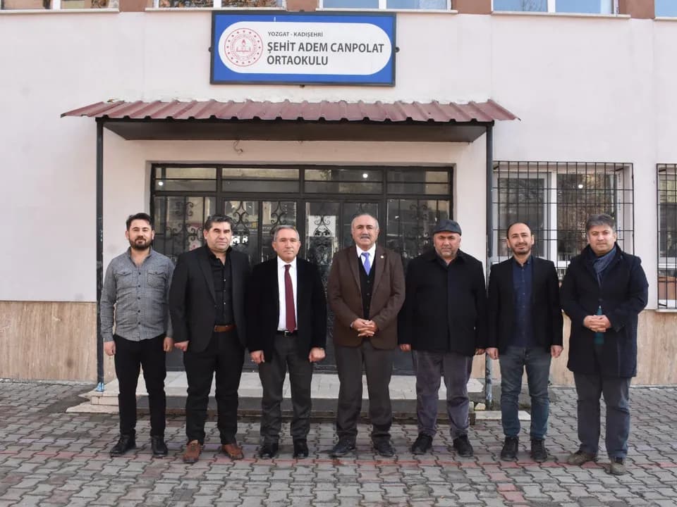 KADIŞEHRİNDE ÖĞRENCİLERE SOSYAL YARDIM DESTEĞİ — fotoğraf 1