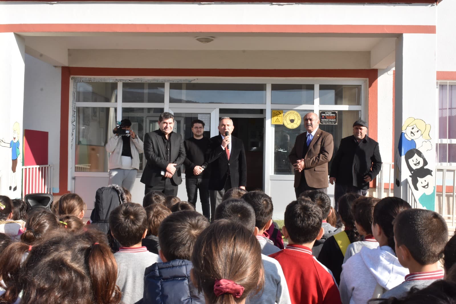 KADIŞEHRİNDE ÖĞRENCİLERE SOSYAL YARDIM DESTEĞİ — fotoğraf 5