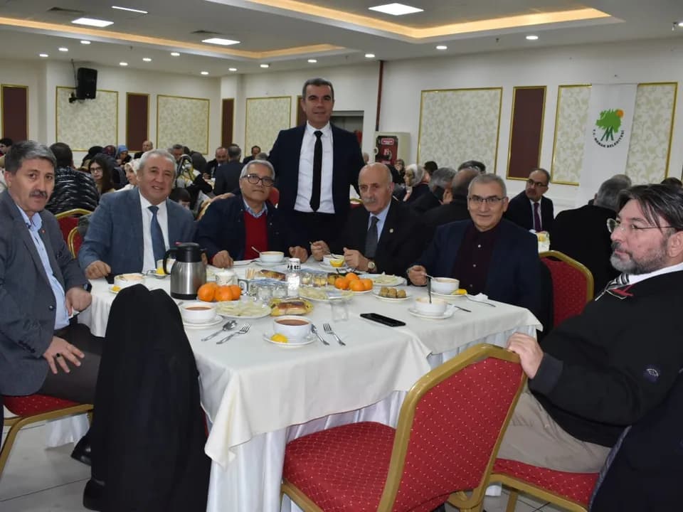 YOZGATLI DERNEKLER FEDERASYONU ARABAŞI ETKİNLİĞİ — fotoğraf 1