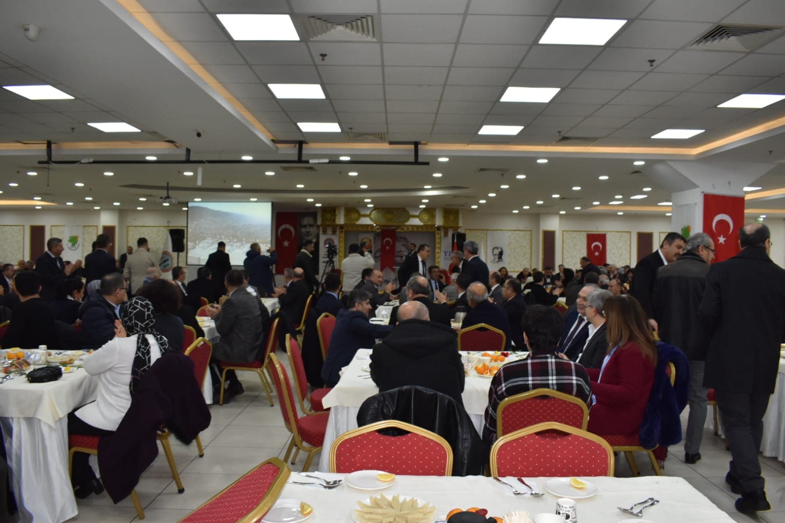 YOZGATLI DERNEKLER FEDERASYONU ARABAŞI ETKİNLİĞİ — fotoğraf 10