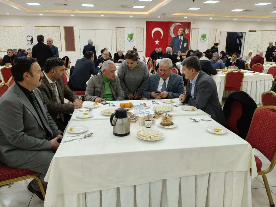 YOZGATLI DERNEKLER FEDERASYONU ARABAŞI ETKİNLİĞİ — fotoğraf 34