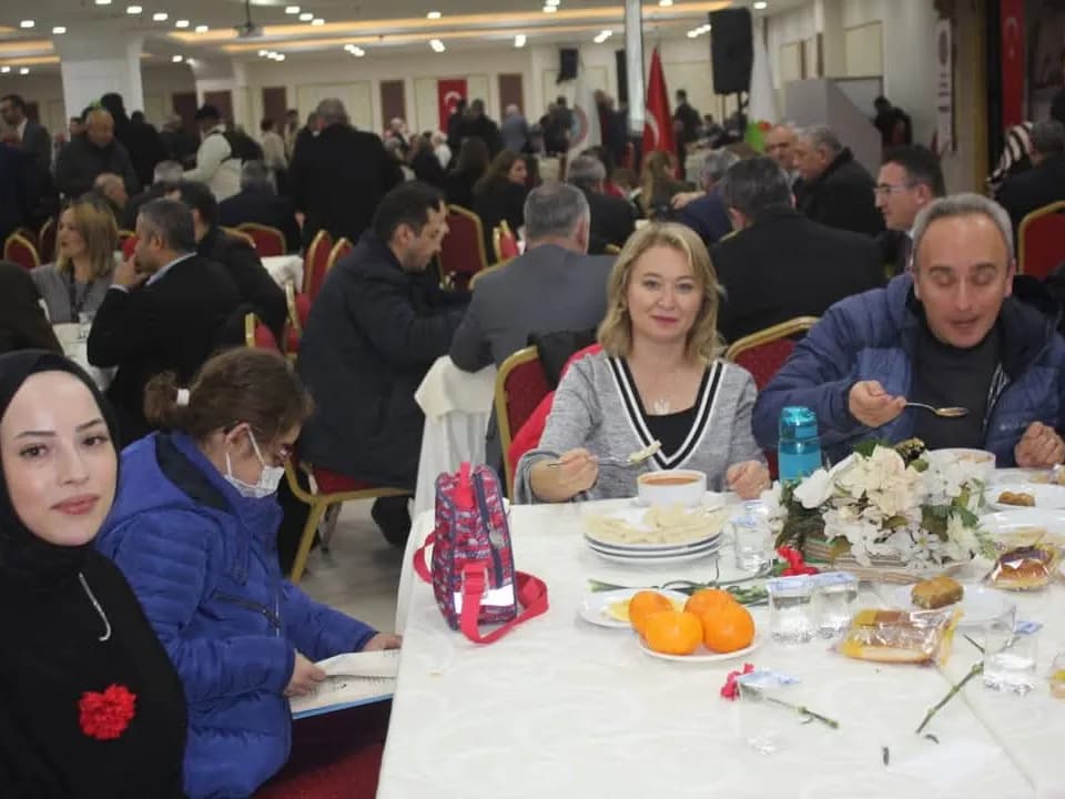 YOZGATLI DERNEKLER FEDERASYONU ARABAŞI ETKİNLİĞİ — fotoğraf 55