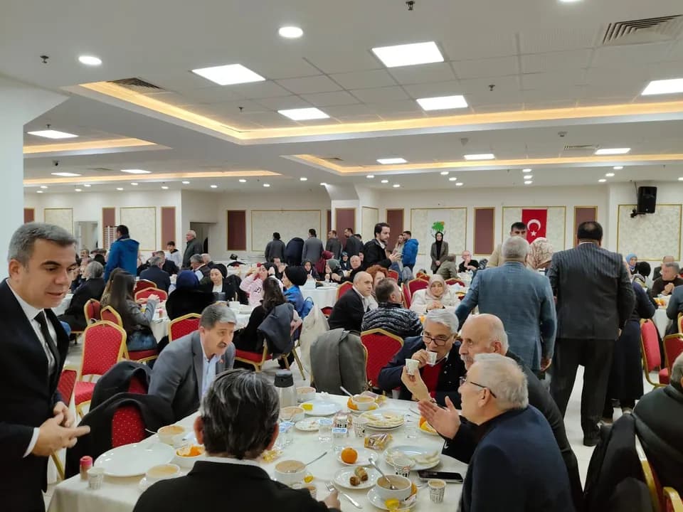 YOZGATLI DERNEKLER FEDERASYONU ARABAŞI ETKİNLİĞİ — fotoğraf 103