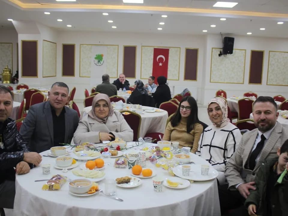 YOZGATLI DERNEKLER FEDERASYONU ARABAŞI ETKİNLİĞİ — fotoğraf 121