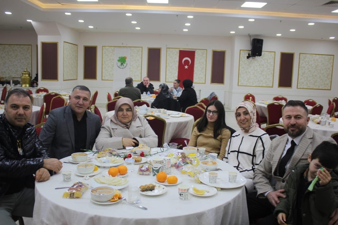 YOZGATLI DERNEKLER FEDERASYONU ARABAŞI ETKİNLİĞİ — fotoğraf 121