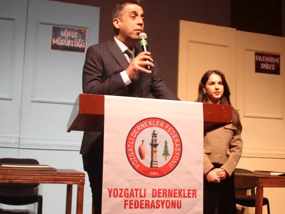 ”BİR MEMLEKET HİKAYESİ” SEYİRCİYLE BULUŞTU — fotoğraf 16