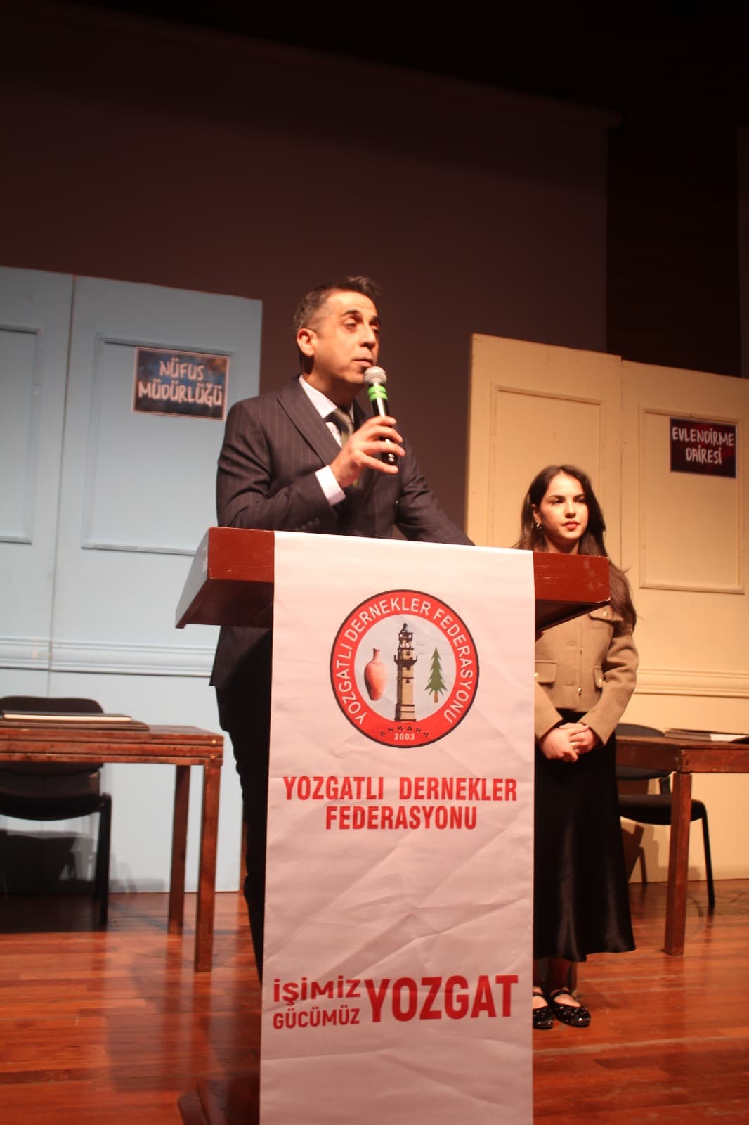 ”BİR MEMLEKET HİKAYESİ” SEYİRCİYLE BULUŞTU — fotoğraf 16