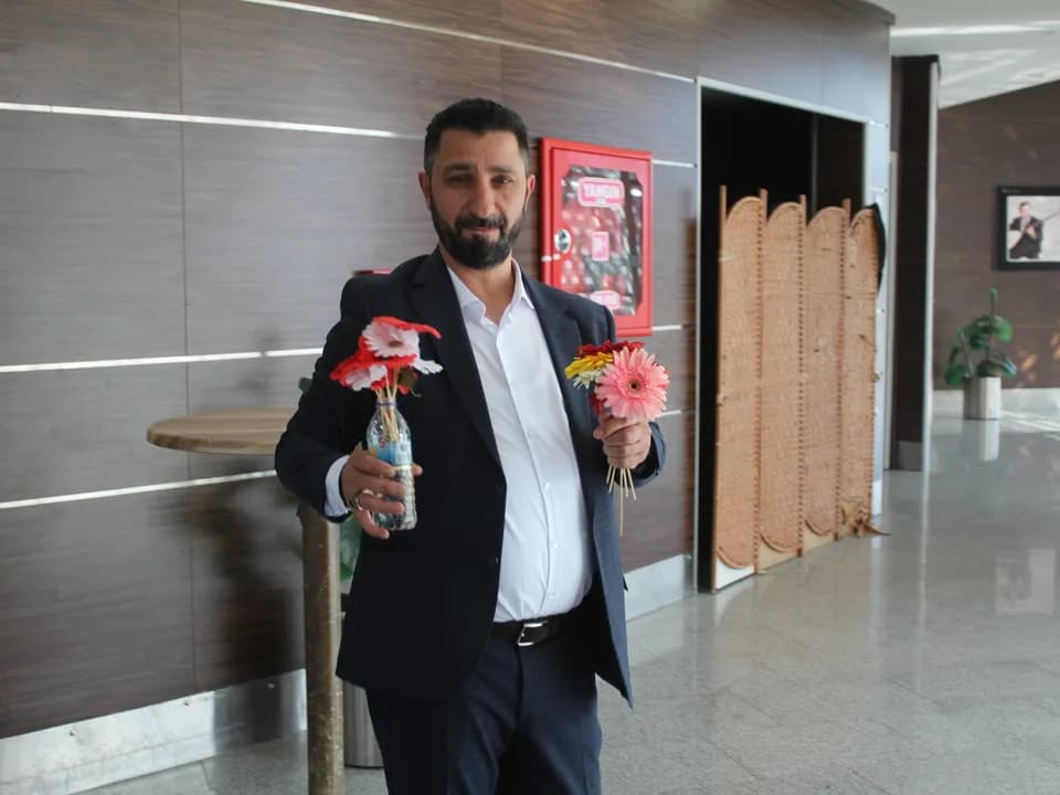 ”BİR MEMLEKET HİKAYESİ” SEYİRCİYLE BULUŞTU — fotoğraf 23