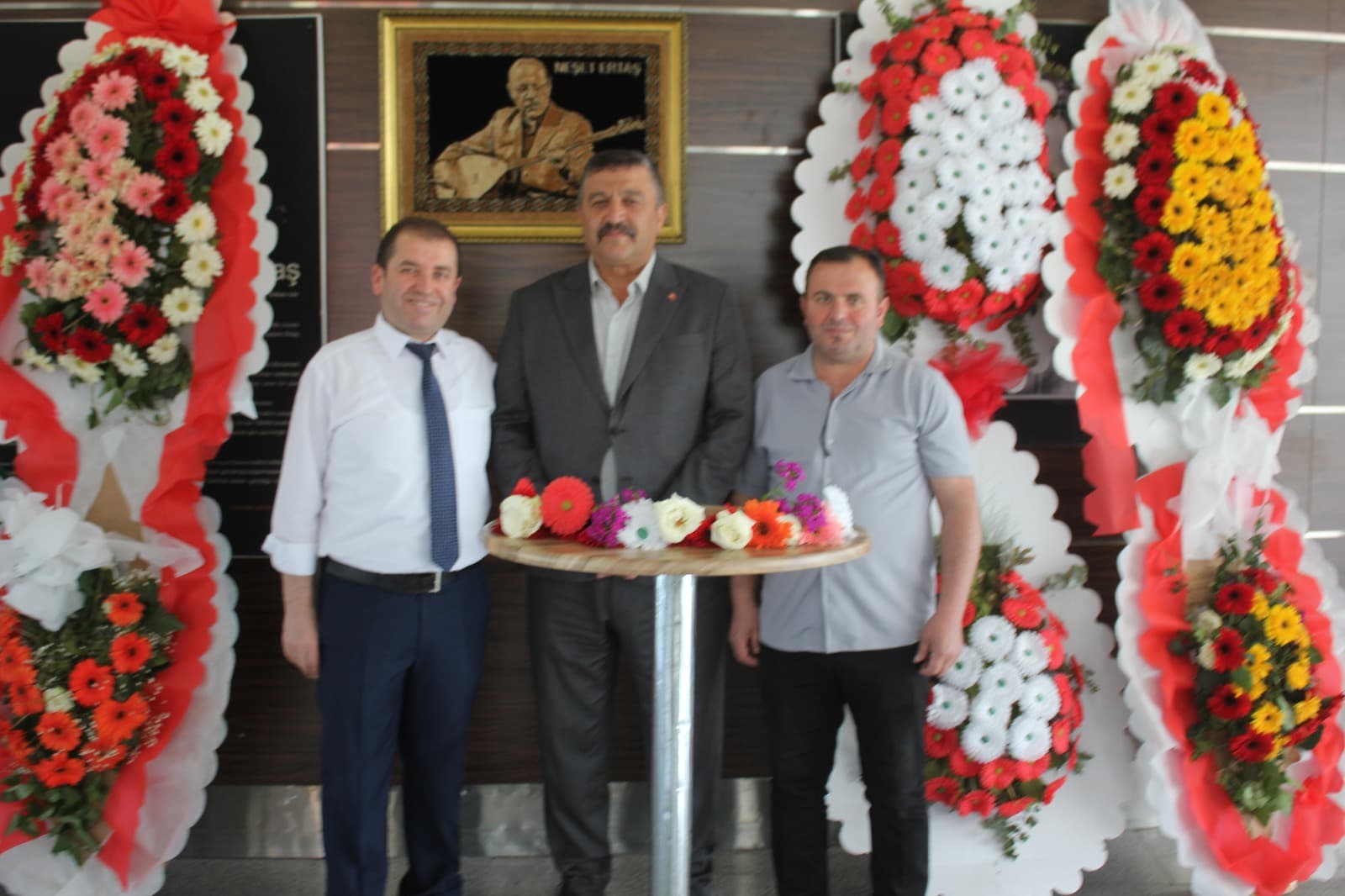 ”BİR MEMLEKET HİKAYESİ” SEYİRCİYLE BULUŞTU — fotoğraf 26