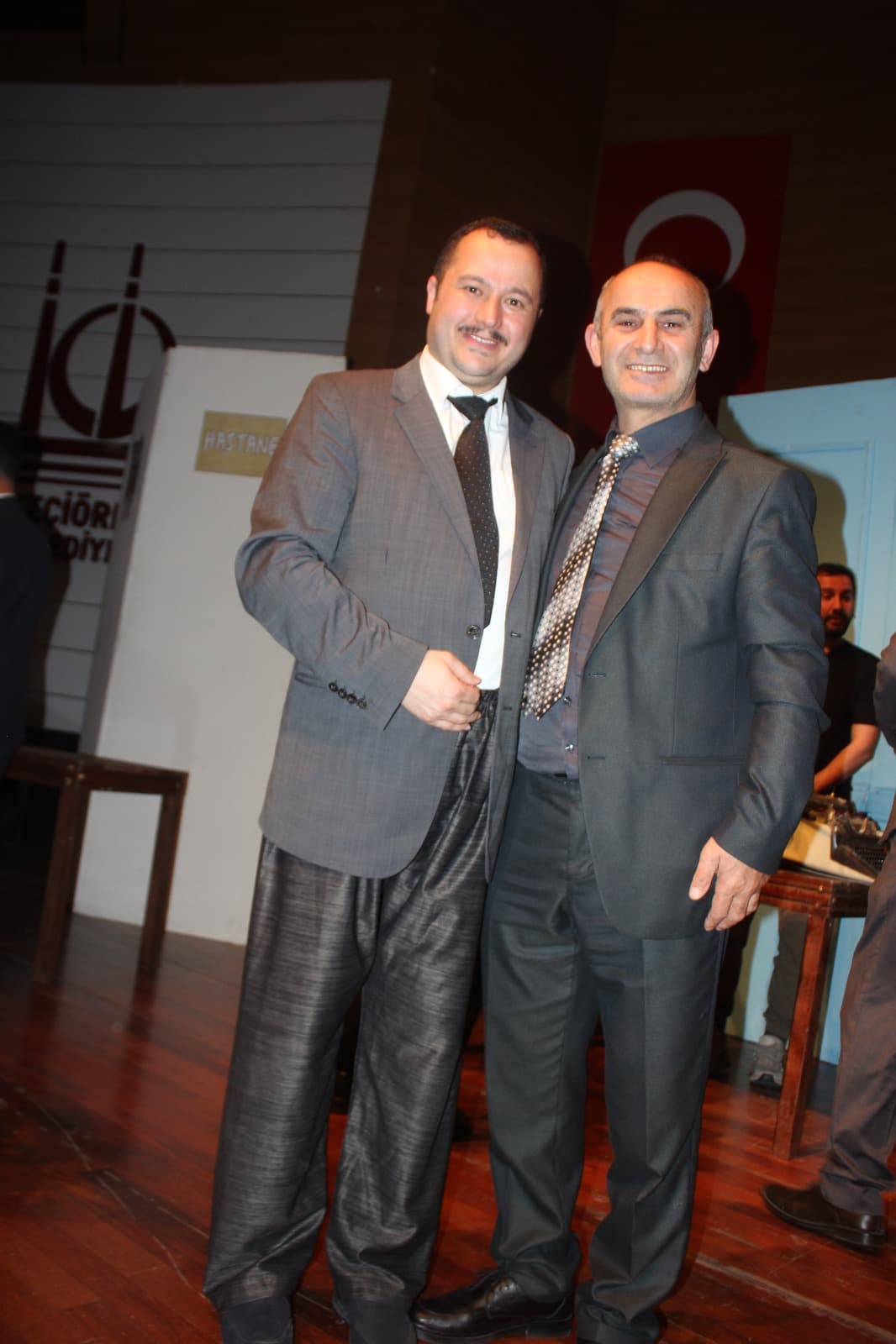 ”BİR MEMLEKET HİKAYESİ” SEYİRCİYLE BULUŞTU — fotoğraf 27