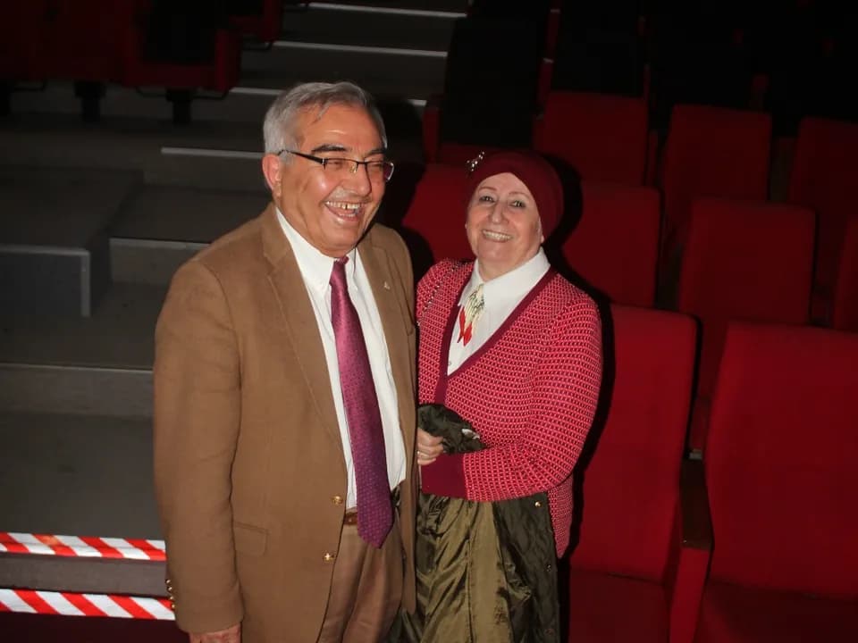 ”BİR MEMLEKET HİKAYESİ” SEYİRCİYLE BULUŞTU — fotoğraf 36