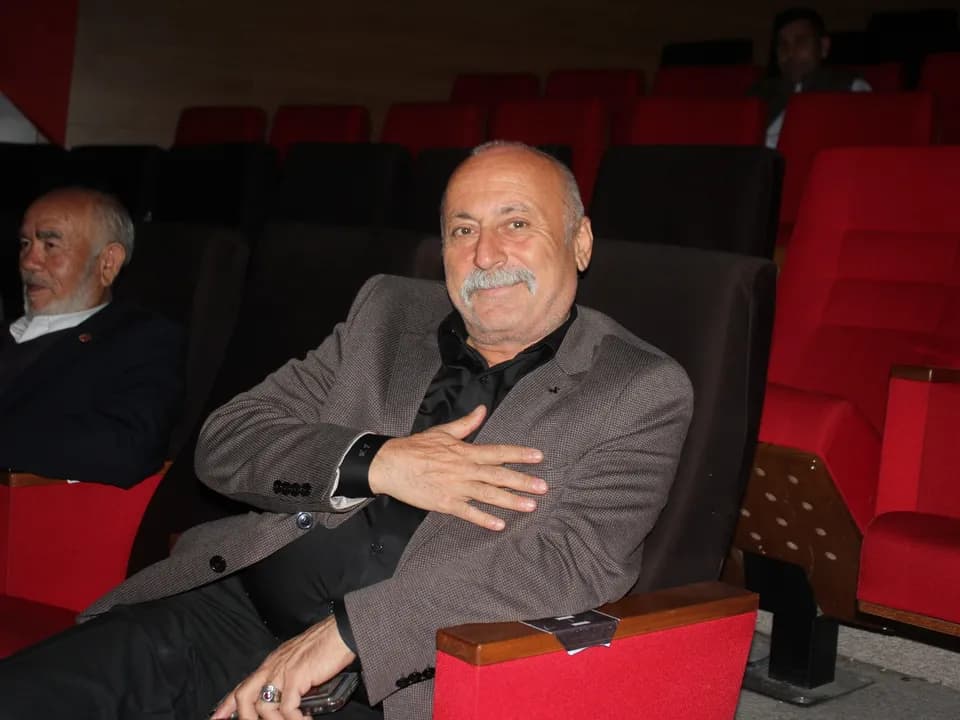 ”BİR MEMLEKET HİKAYESİ” SEYİRCİYLE BULUŞTU — fotoğraf 47