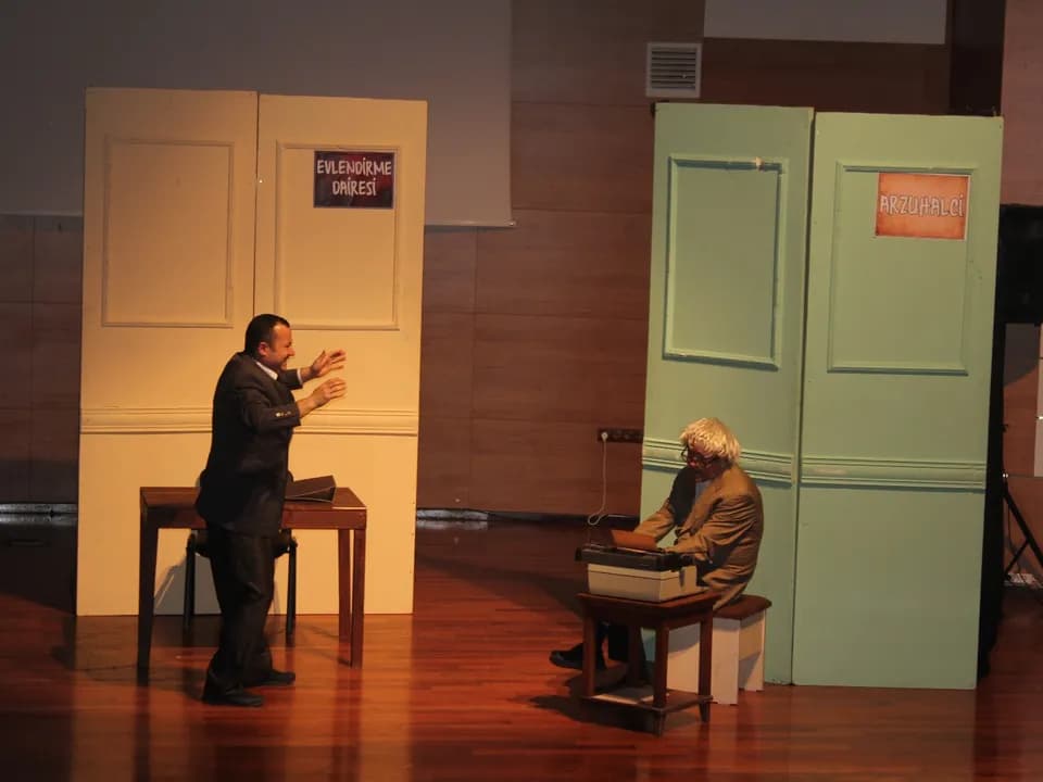 ”BİR MEMLEKET HİKAYESİ” SEYİRCİYLE BULUŞTU — fotoğraf 49